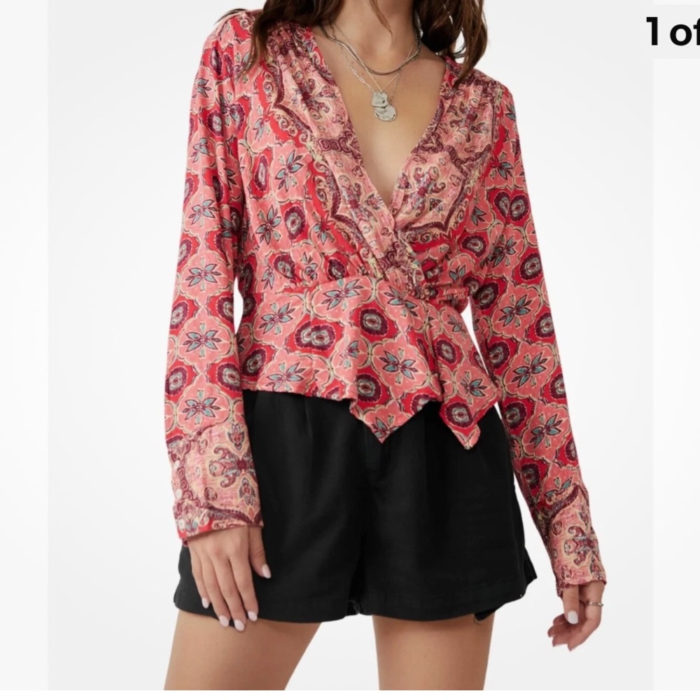 Free People Falling For You Top Medium Faux Wrap Hibiscus‎ Combo Excellent